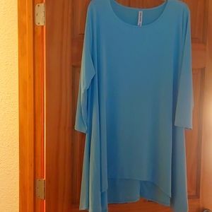 Zenana Outfitters top